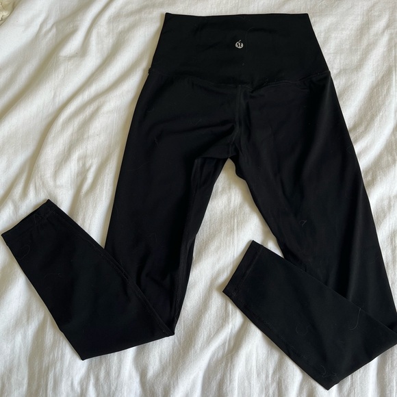 Lululemon Wunder Under Size 4 25” Black - Picture 4 of 5